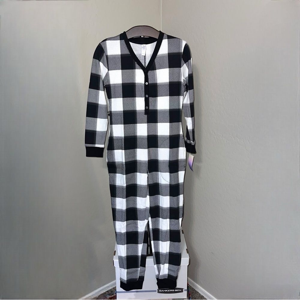 STARS ABOVE Women’s Thermal One Piece Pajamas in Black and Cream Size XS NEW - Picture 3 of 15